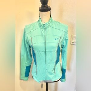 Preowned Nike light green/blue athletic jacket with removable sleeves size M